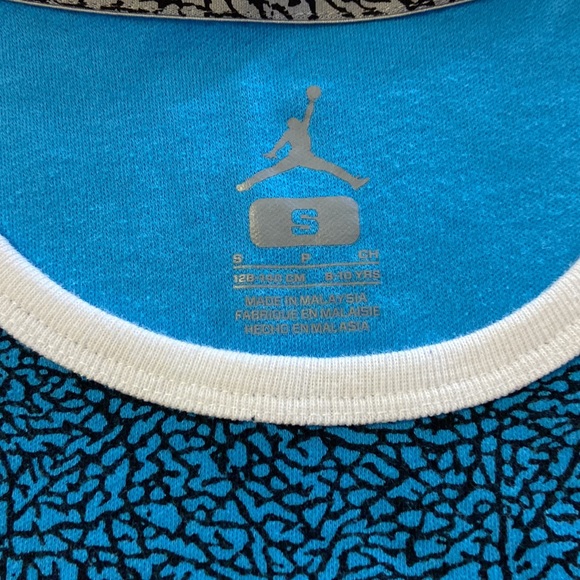 Jordan’s Boys Tank Small. Preowned. - Picture 2 of 8